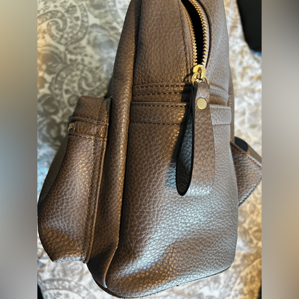 Grey Vegan Leather Backpack - Picture 6 of 8